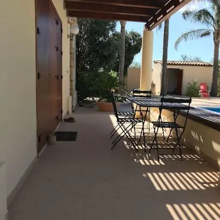 וילה Amurusanza - Dependance Con Piscina Triscina