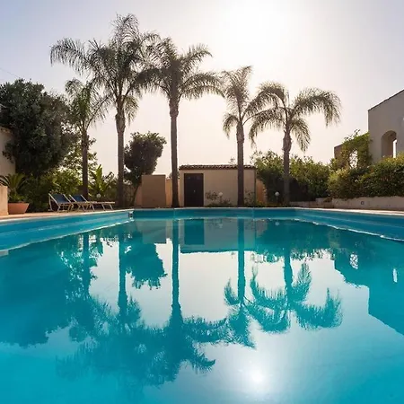 Amurusanza - Dependance Con Piscina Triscina